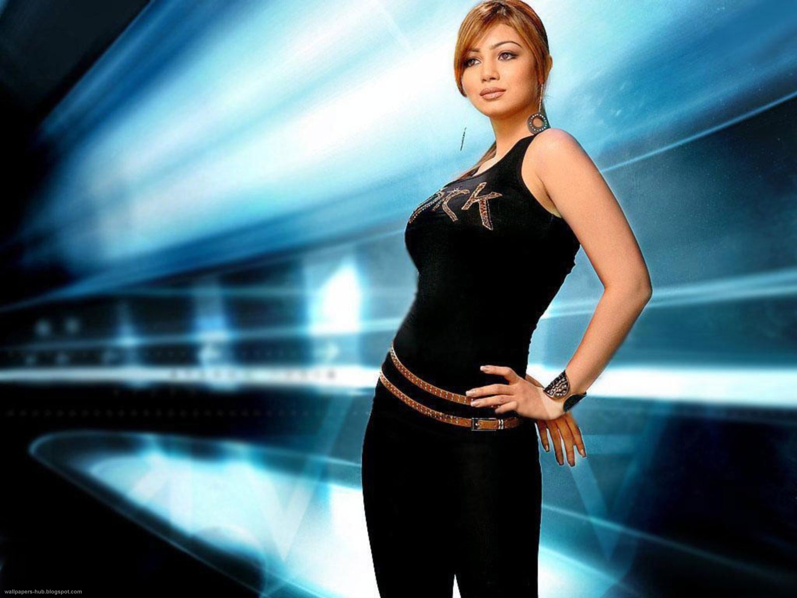 Айеша Такиа 2000